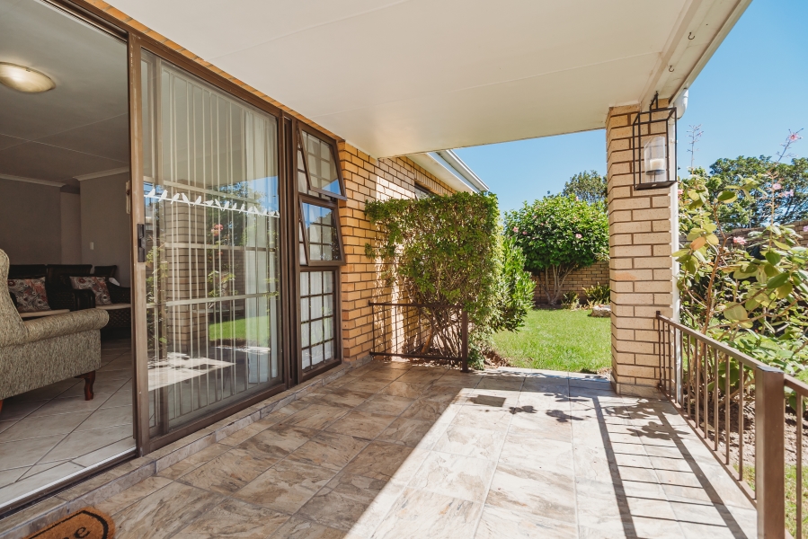 2 Bedroom Property for Sale in George East Western Cape